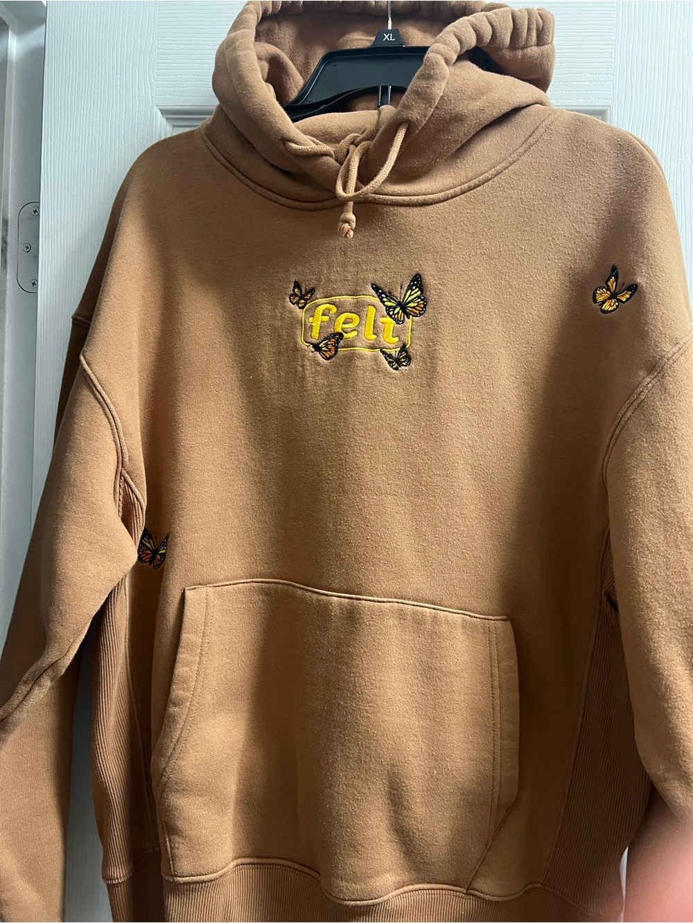 Felt Embroidered Butterfly Hoodie and sweatpants in Camel